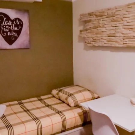 Het Wapen Van بيت شباب Pernis