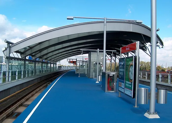 Hostel Het Wapen Van Pernis