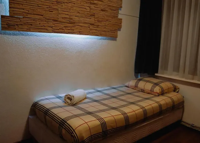 Het Wapen Van Hostel *